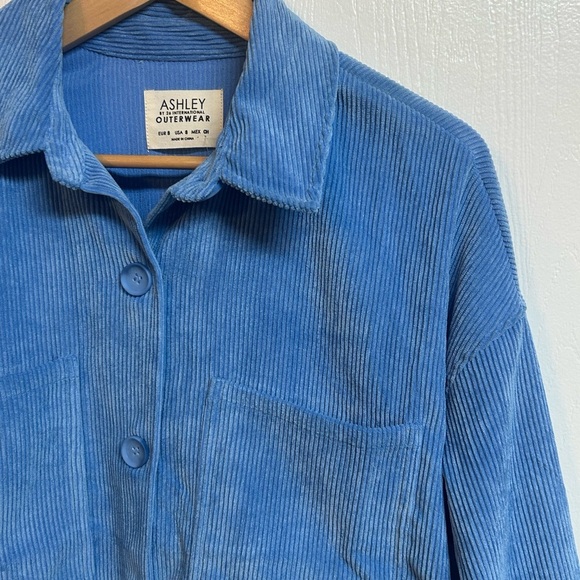Corduroy Shacket Blue Size Small  NWT - Picture 3 of 6